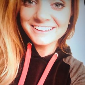 Meet your Posher, Britany